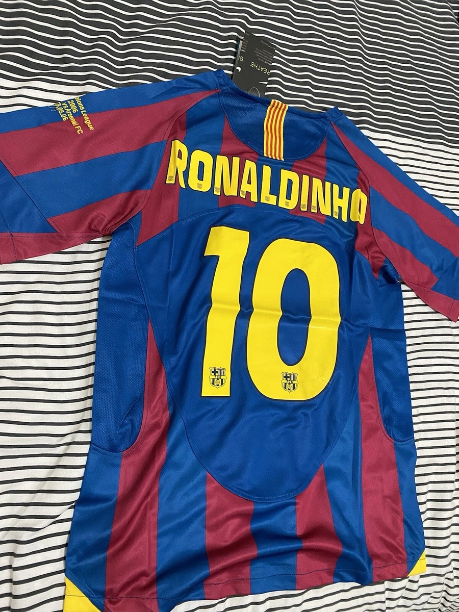 FC Barcelona 2006 Champions League Final Ronaldinho 10 Home Shirt