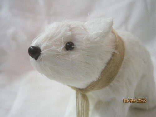 Vintage faux fur over paper mache Christmas white Polar Bear gold accents #35 - Picture 3 of 5