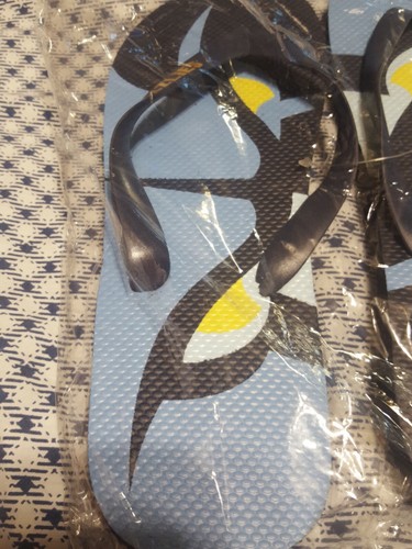 Memphis Grizzlies Flip Flops New size 12 - Picture 2 of 10