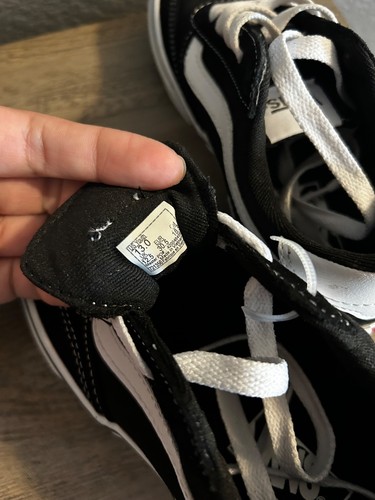 NWOB VANS Boy's Fashion Sneakers Vans Brooklyn Sneaker BLACK WHITE SIZE 13 - Picture 5 of 5