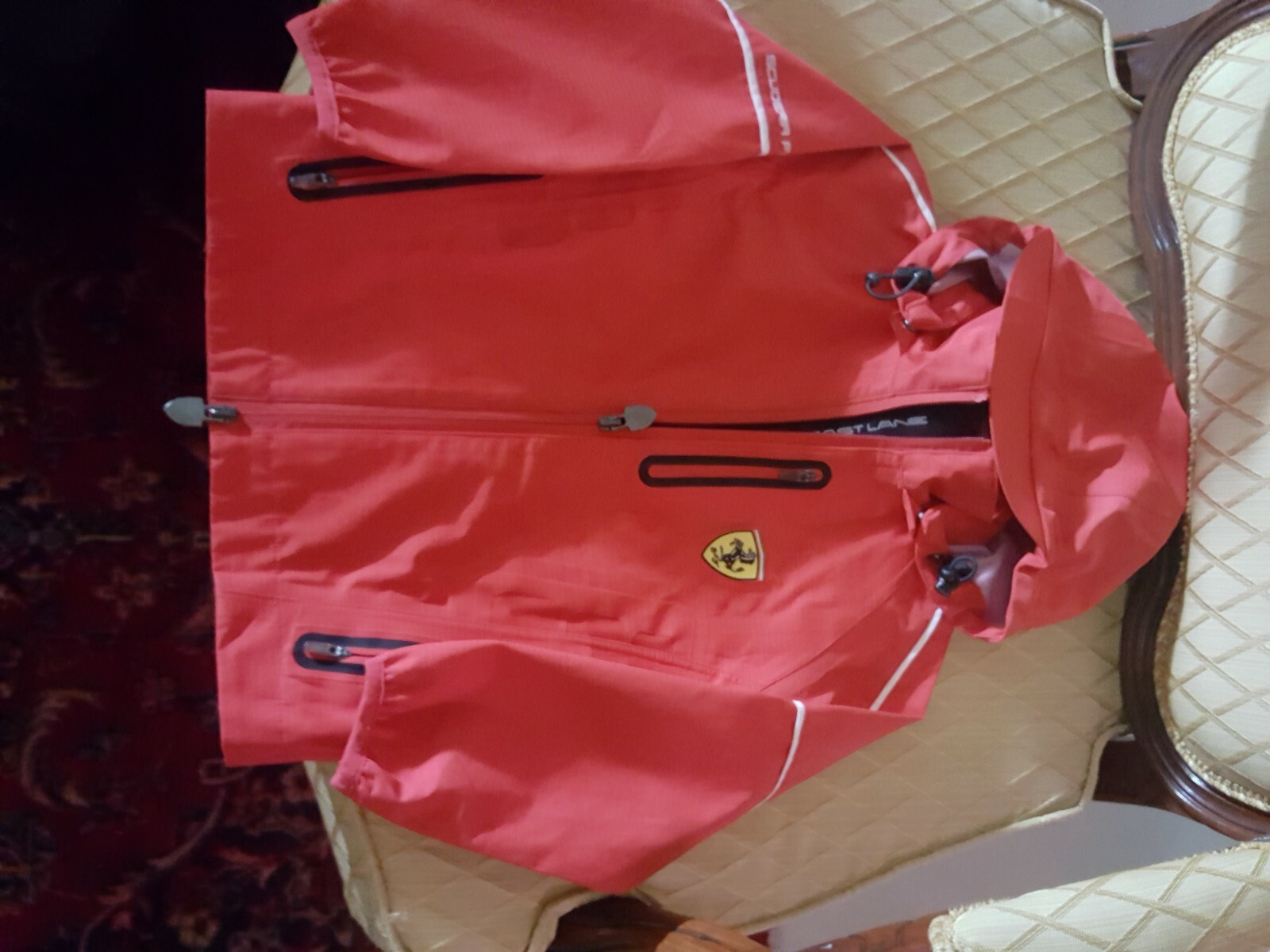 Foto 1 di 5