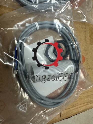 1pcs New Carlo Gavazzi Capacitive switch EC3025PPAPL - Picture 10 of 10