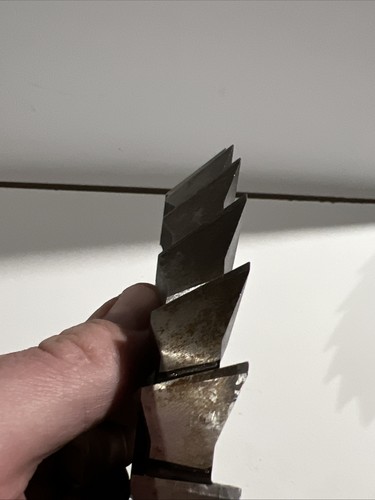 godard & godard 8x3/4 Cutter Side Milling (1.25” Arbor Pilot)(28 Tooth) D-13037 - Picture 8 of 9