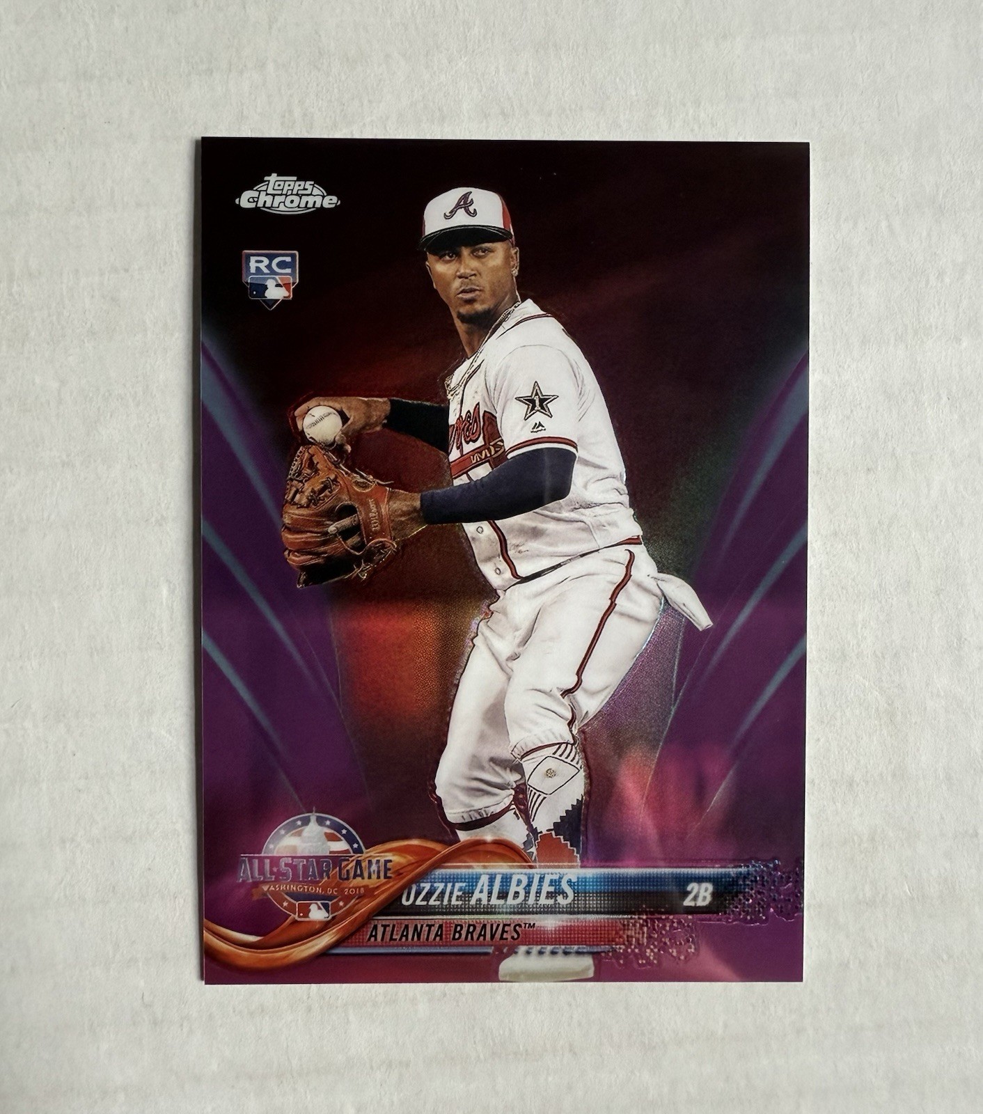 2018 Topps Chrome Update Ozzie Albies RC Refractor Pink HMT76 Braves