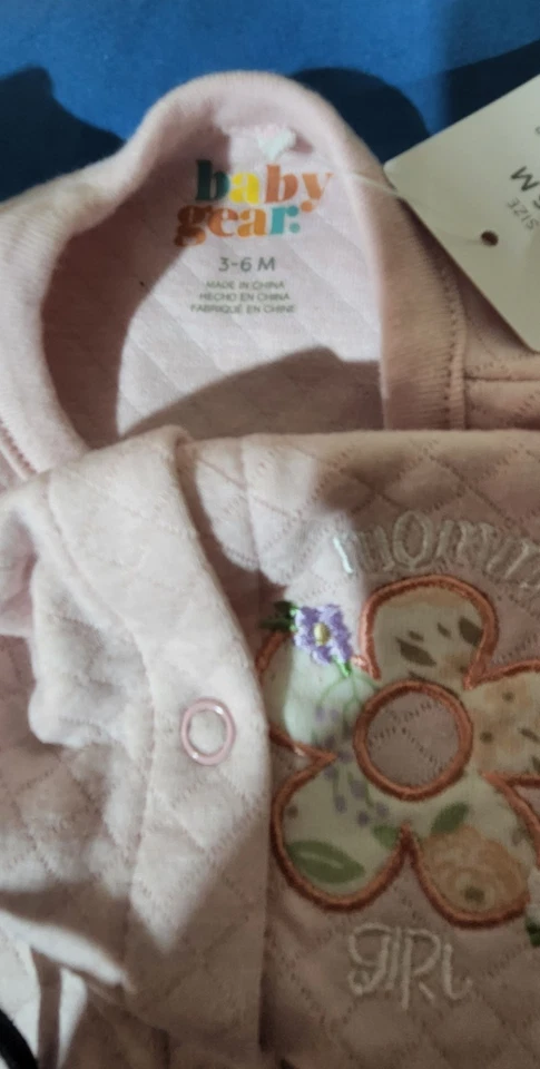 2 Piezas Equipo Bebé 3-6 Meses Pies Durmientes Floral y Rosa Broches de presión Foto 2 de 4