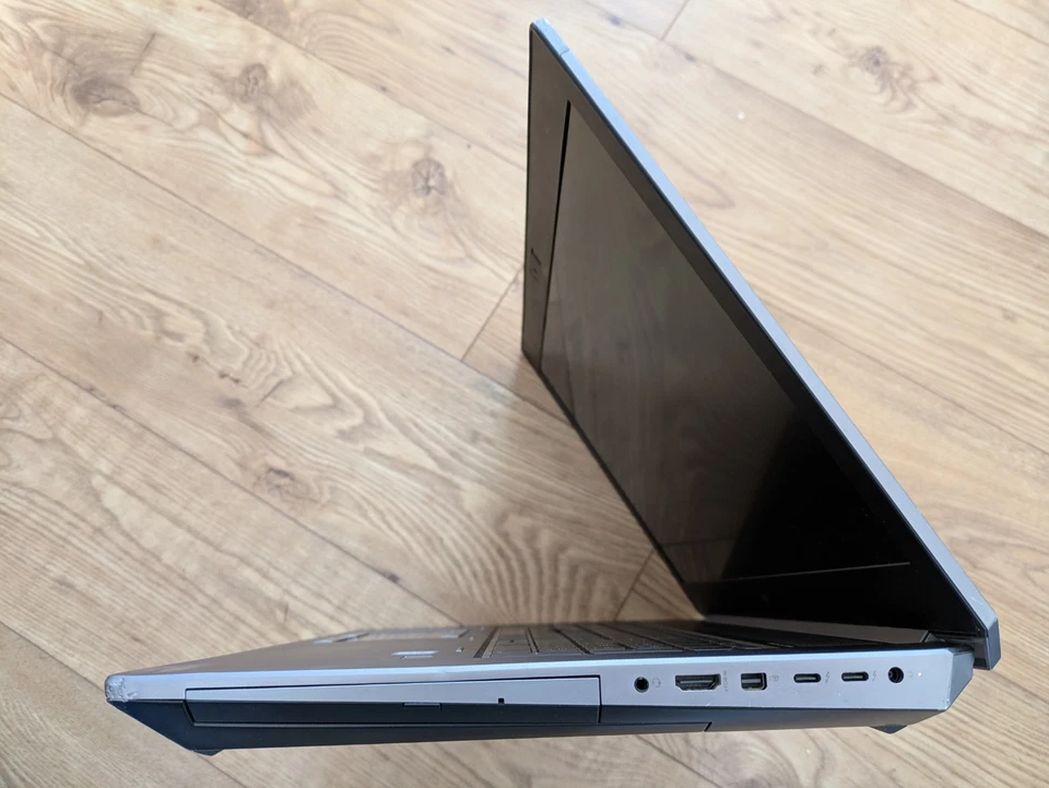 HP ZBook 17 G5 i7 8750H 2.21GHz 16GB RAM 512GB SSD 17.3" Quadro P4200 17" 518 - Image 4 of 4