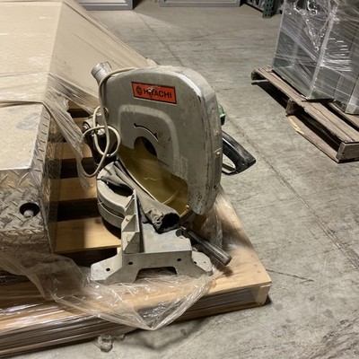 Hitachi C15FB Portable 15'' Miter Saw 
