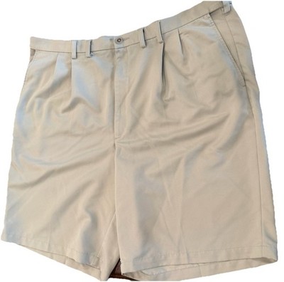 Haggar Men's Pleated Chino Shorts Beige Polyester, Seldom Worn