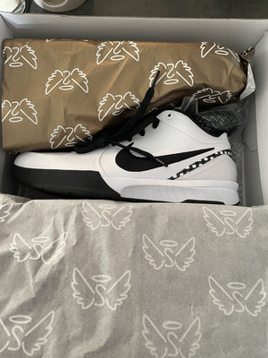 Kobe 4 Protro Gigi Us9 Eu42.5