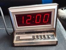 Vintage Spartus Digital Alarm Clock Tested Works Model 1116