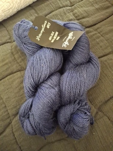 Destash 2 Skeins Of Fyberspates Scrumptious 4 Ply Colorway Denim - product listing photo