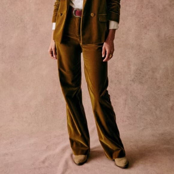 Sézane Martin trousers in curry velvet size 40, NWT!