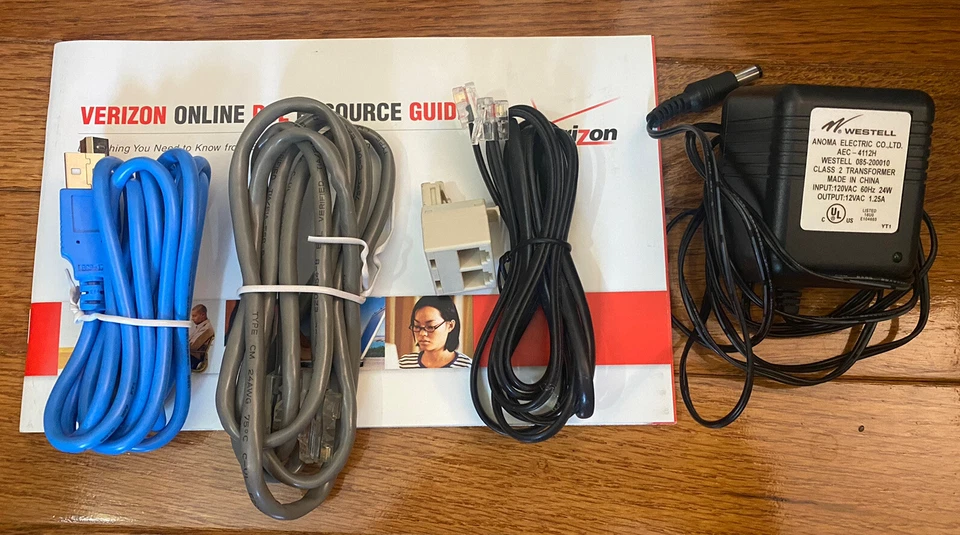 Westell 2200 Verizon DSL Internet Modem (A90-220015-04) with Power Supply Cables - Image 2 of 4