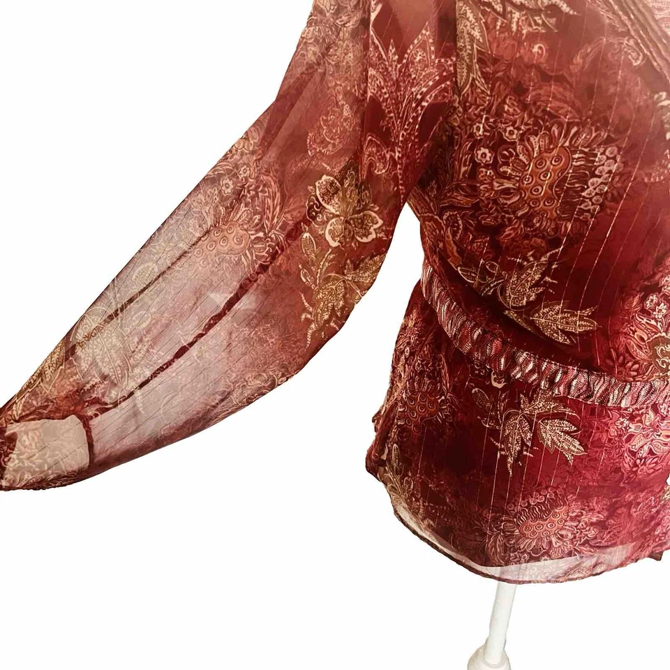 J.H. Top envolvente de colección talla 10 estampado borgoña mangas transparentes corbata en la cintura Foto 4 de 4