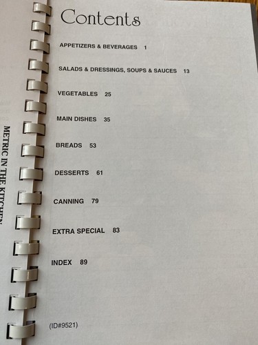 Mountains Of Our Favorite Recipes from Big White Ski Resort Cookbook Spiral - Foto 4 di 6