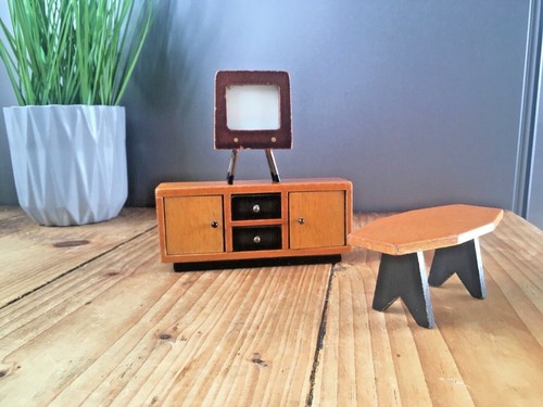 RARE MINIATURE MID CENTURY SALESMANS SAMPLE WOODEN SIDEBOARD COFFEE TABLE TV SET - Picture 12 of 12