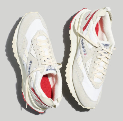 New Reebok Mens LX2200 Sneakers in White / Chalk / Flash Red