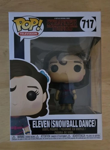 Funko Pop! Vinyl: Stranger Things - Eleven (Snowball Dance) #717 w/ Soft Case