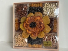 Harry  & David Dried Fruit and Nut Tray - Healthy Snack Gift 3 lb/1.36 kg