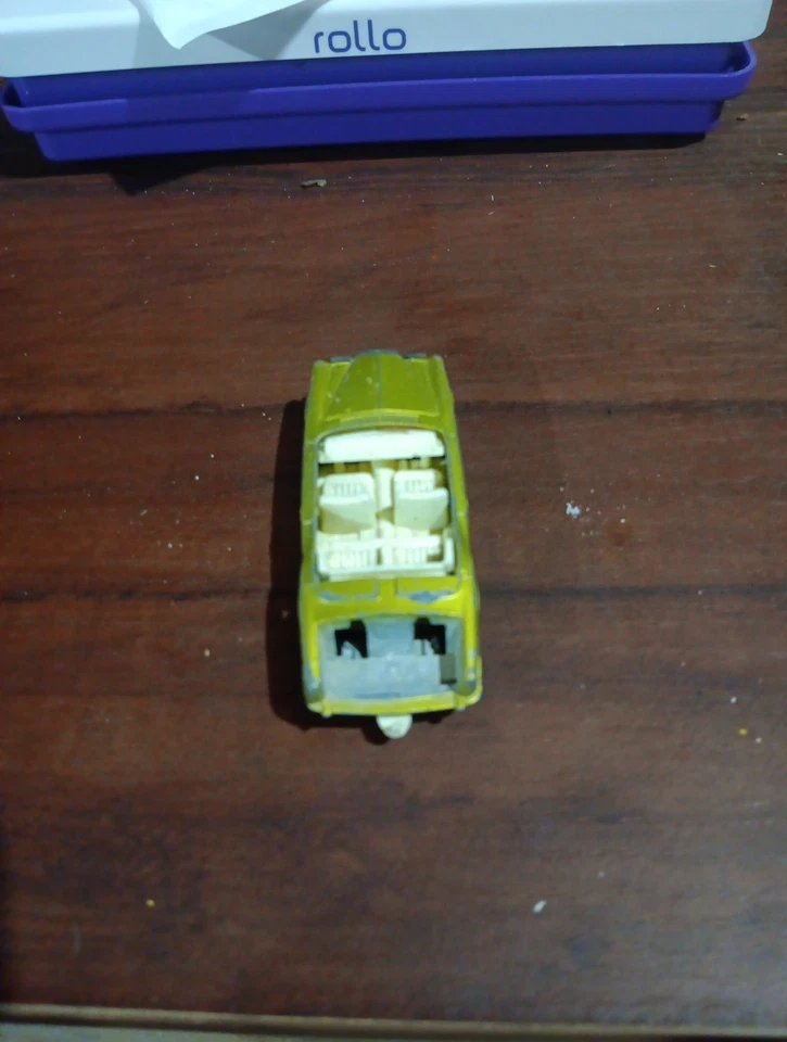 1969 Lesney Matchbox Superfast No.69 Gold Rolls Royce, Parts Or Repair, Rough! - Image 4 of 4