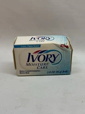 Vtg 1996 Ivory Moisture Care Soap Bar - Light Fresh Scent - 2 oz - 90s