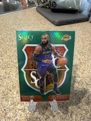 2024-25 Panini Select - Select Certified LeBron James #5 Green Prizm Lakers