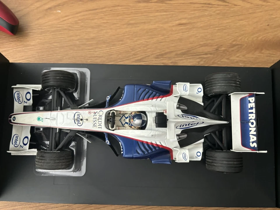 BMW SAUBER c24b Sebastian Vettel 2006 2006 test 1 of 999 limited 1/18 MINICHAMPS - Image 2 of 4