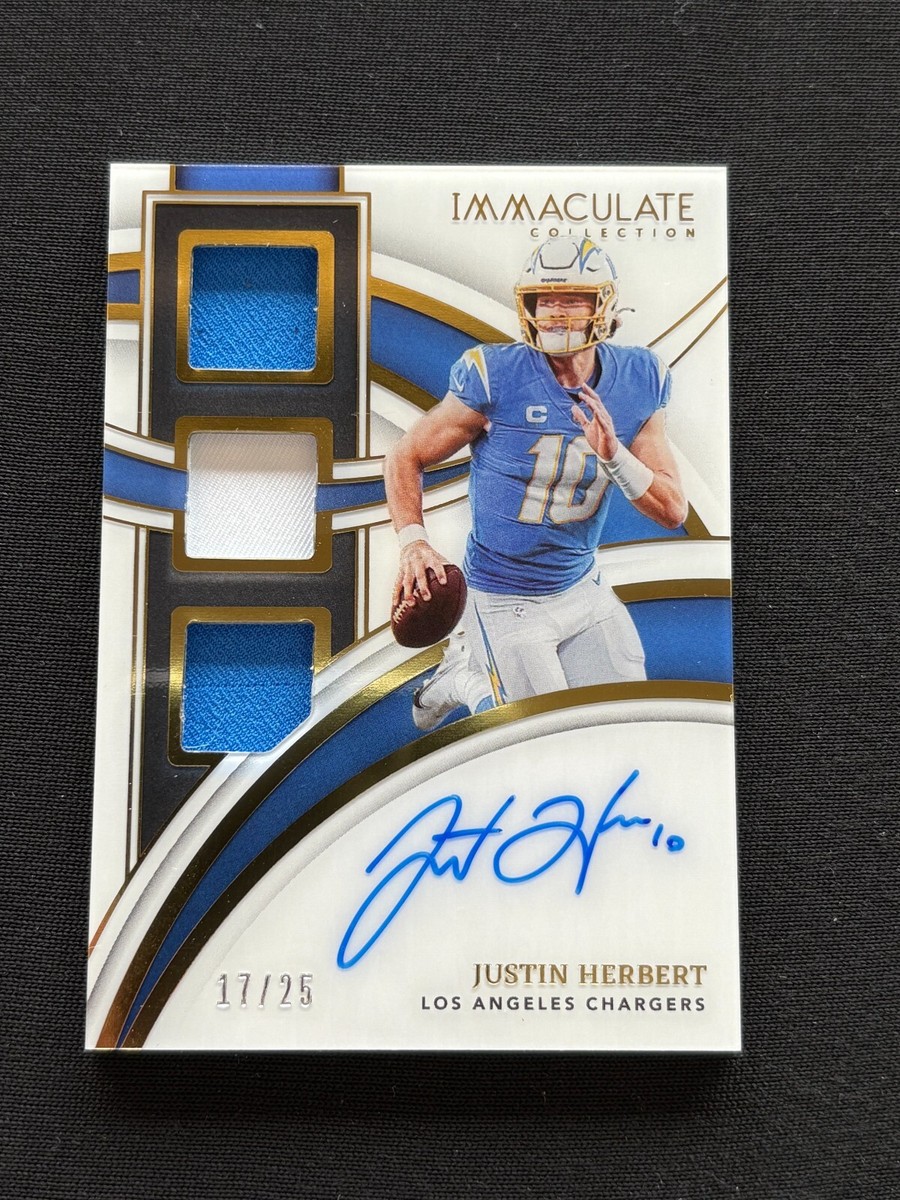 2022 Panini Immaculate #17/25 Justin Herbert — front