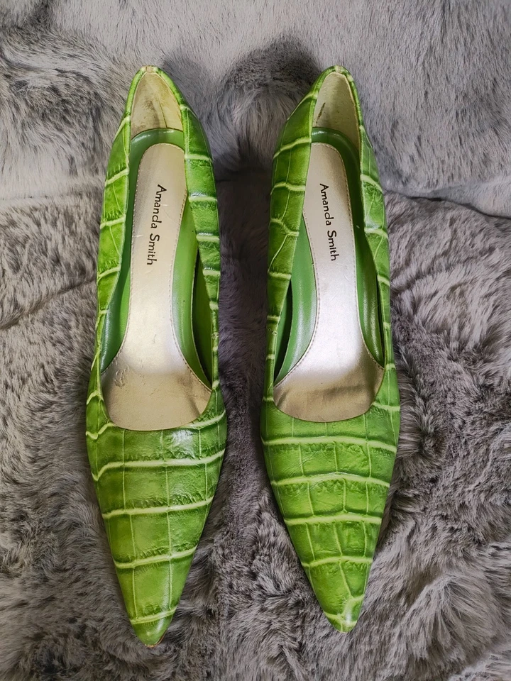 Amanda Smith Tacones Altos Verde Punta Retro V Sin Cordones Retro Vibraciones Zapatos de Bomba Foto 3 de 4