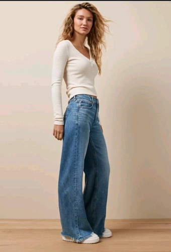 Pantalones de mezclilla AE American Eagle DREAMY DRAPE CINTURA SÚPER ALTA holgados pierna ancha 000 cortos