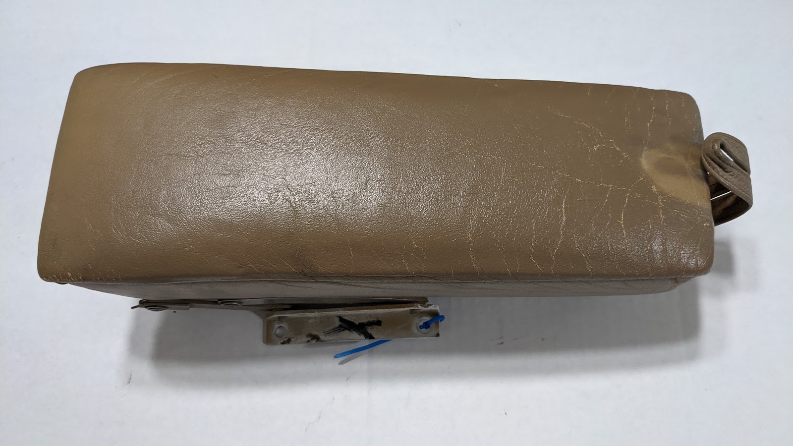 67 to 80 Rolls Royce Silver Shadow FRONT SEAT LEFT and RIGHT ARM REST