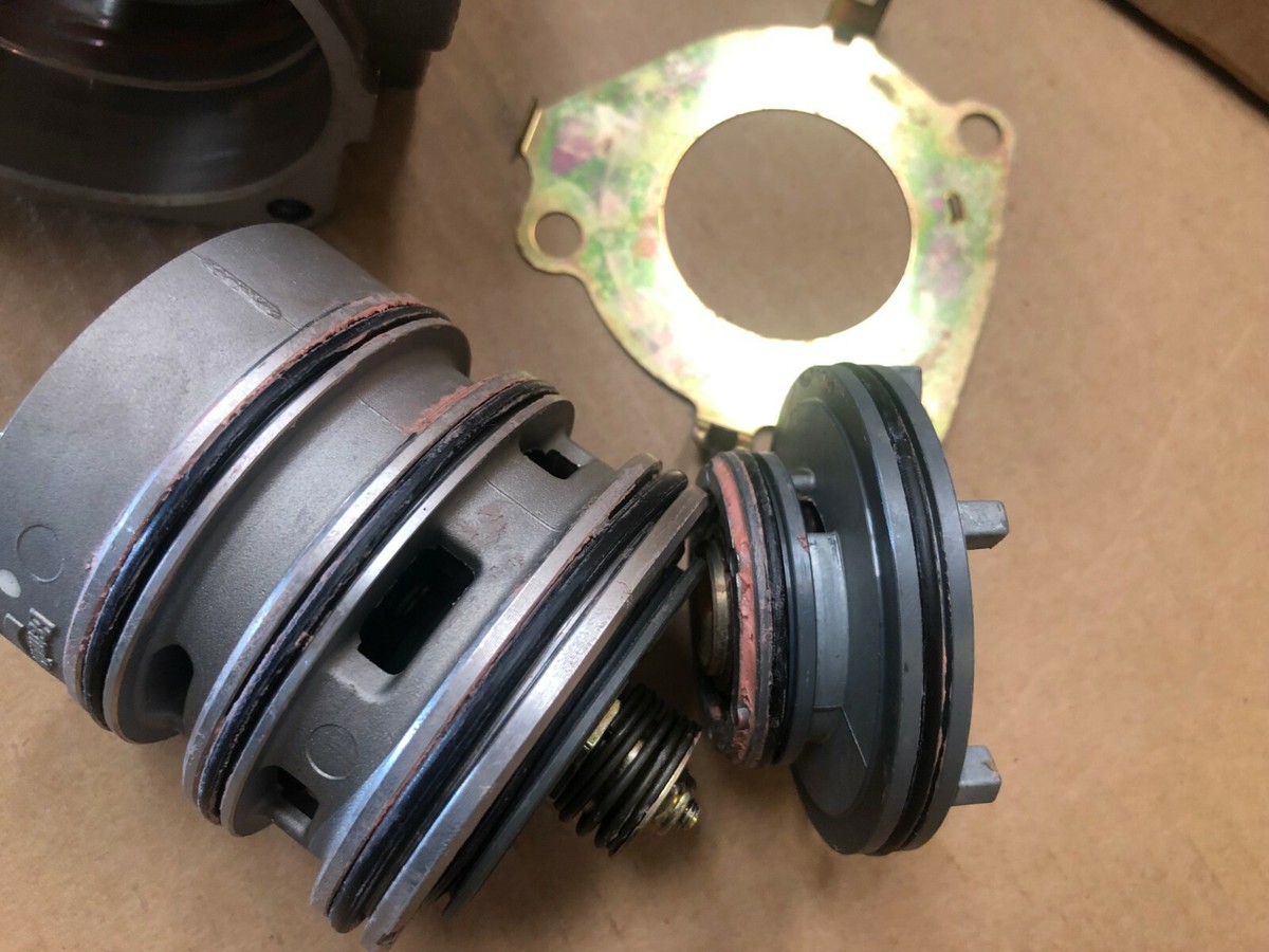 GENUINE BENDIX E-7 BRAKE VALVE 287564 + 289353 Major