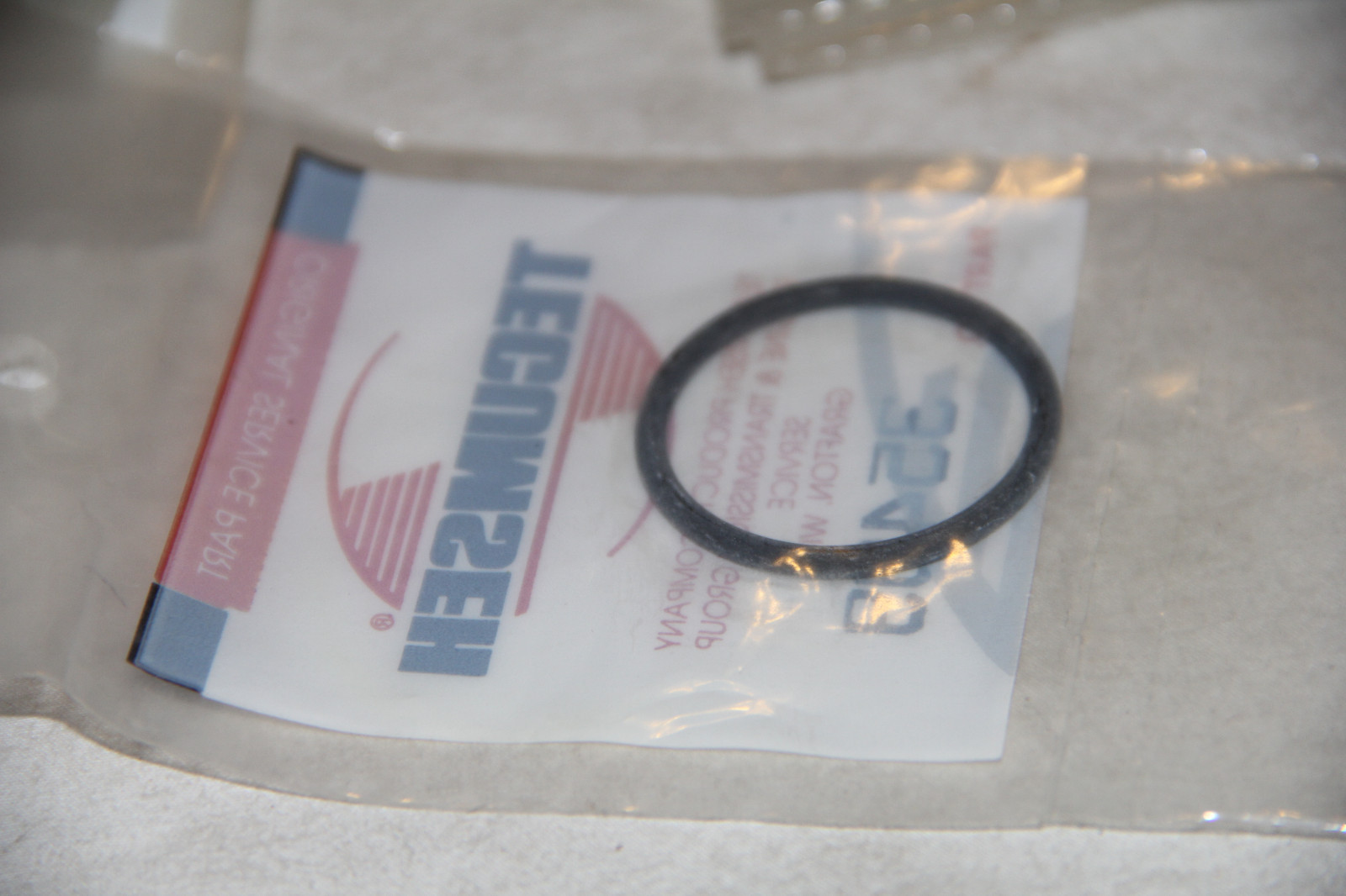 OEM 1 X TECUMSEH Dipstick Seal / O Ring Part 35499 NEW OLD STOCK