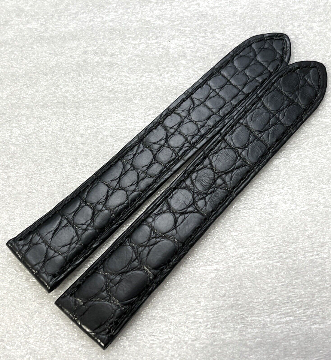 Cartier ディヴァン 純正黒アリゲーターマット 29 x 22mm Cartier Watch Strap 18 x 16mm KD25XT19 Alligator Black Semi