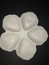CERAMIC DIVIDED SNACK/CONDIMENTS/CANDY WHITE DISH