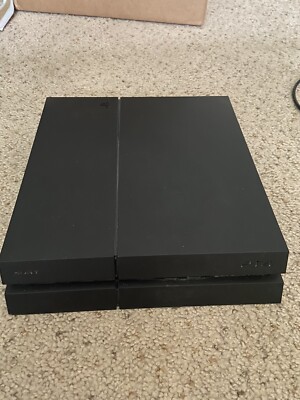 PlayStation 4 500gb Console- With 2 Games Included