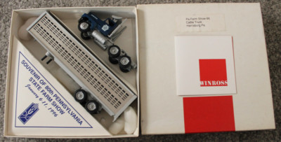 Winross Live Stock 1:64 Truck Souvenier of the PA.Farm Show-96
