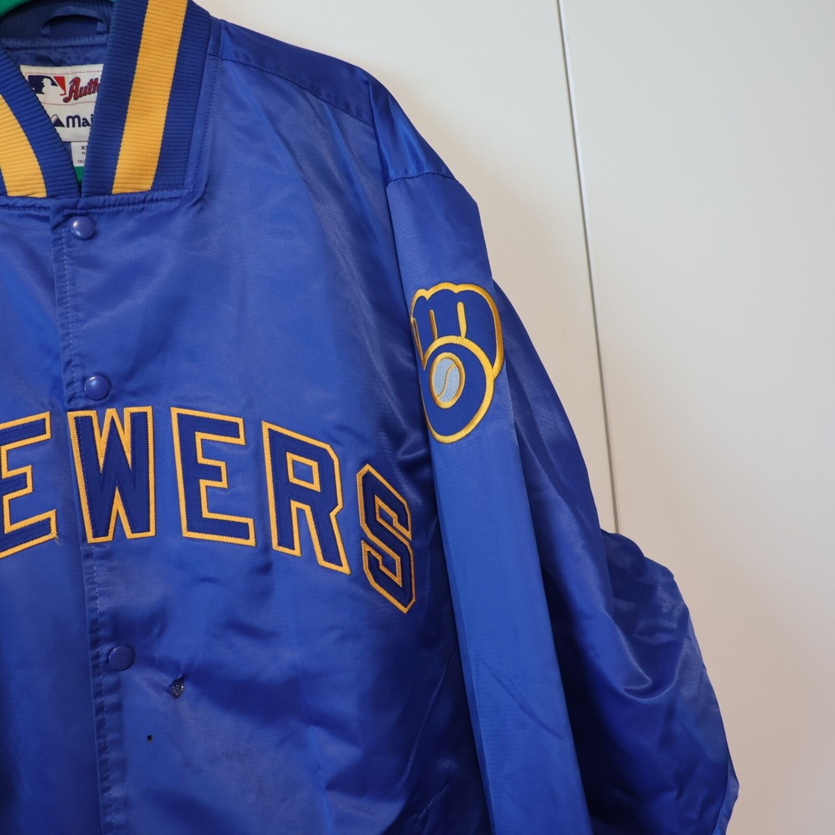 Majestic Jacket XXL Blue MILWAUKEE BREWERS Embroidered Satin