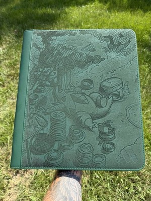 Pokémon Sleeping Tyranitar Top Loader Binder 9 Pkt 288 Card Zipper Binder