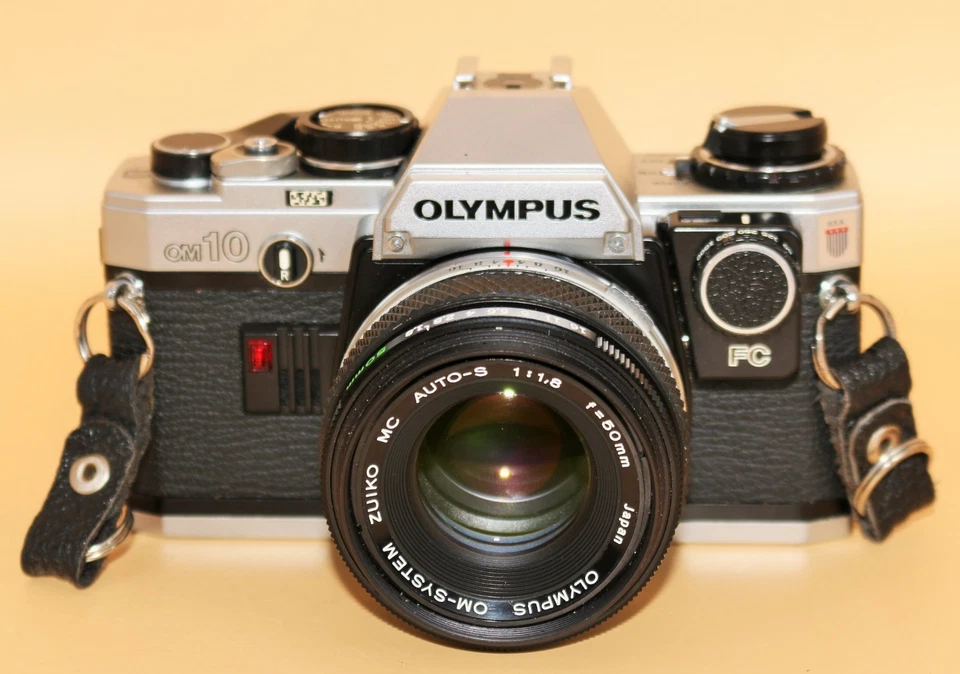 Olympus OM10 35mm SLR Film Camera + 50mm f/1.8 Lens Kit – Fully Tested, Working - Image 4 of 4