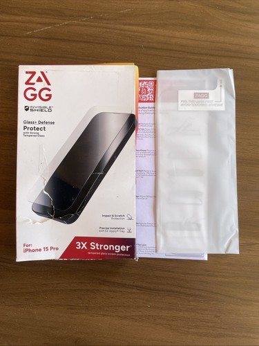 ZAGG InvisibleShield Glas XTR3 Displayschutzfolie für iPhone 15 Pro Klar