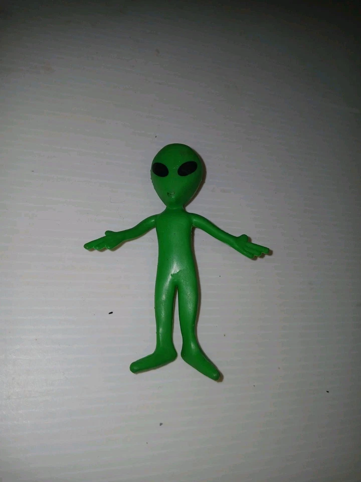 Figura de acción de juguete extraterrestre verde posable extraterrestre extraterrestre plegable alienígena coleccionable Foto 2 de 4