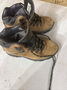 Nike Size 5 Hiking Boots