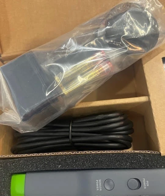 IPEVO Wireless Interactive Whiteboard System IW2 - NIB - Pen & Accessories - Image 4 of 4