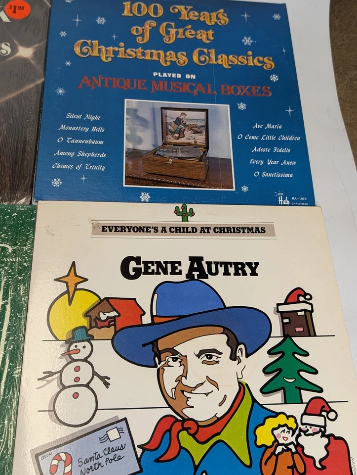 x8 LOT Christmas Records 33 RPM Henry Mancini Lawrence Welk Gene Autry Music Box - Image 4 of 4
