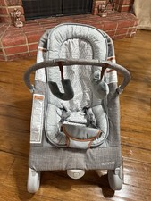 Summer Infant 2-in-1 Bouncer Rocker Duo Gray Vibration Toy Bar Portable