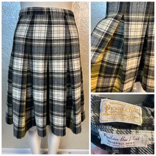 Vintage 1950s Ladies PENDLETON Green Bar Pleat Reversible Wool Plaid Skirt XXS