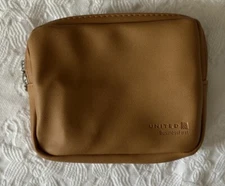 United Airlines Business First Amenity Kit Cosmetic Toiletry Travel Bag