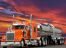 1/64 DCP KENWORTH W900L W/ 72" AEROCAB & WALKER QUAD AXLE MILK TANKER