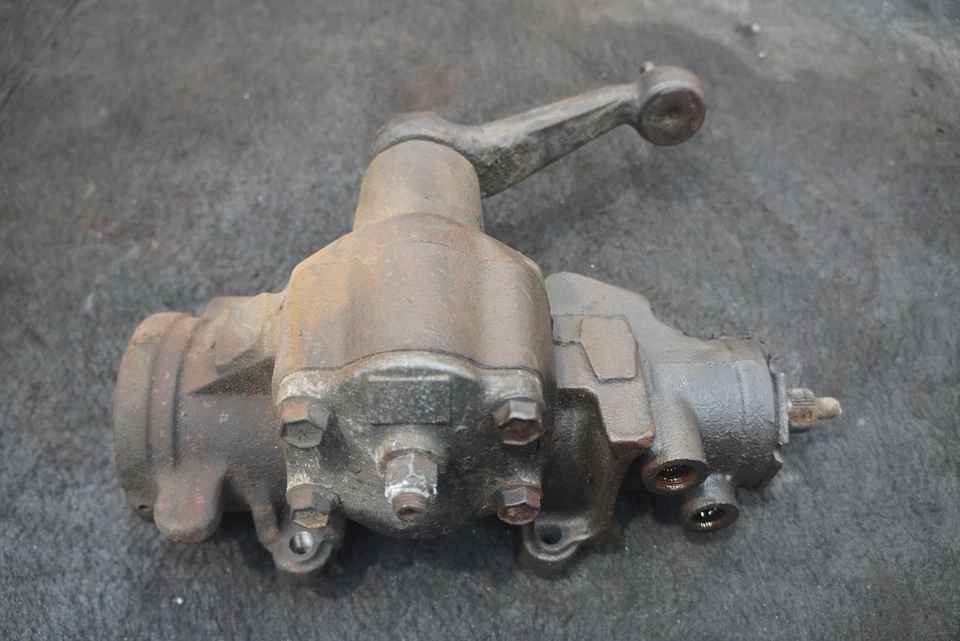 Steering Gear Rack Box Assembly Bricklin Sv-1 1974 - Image 2 of 4